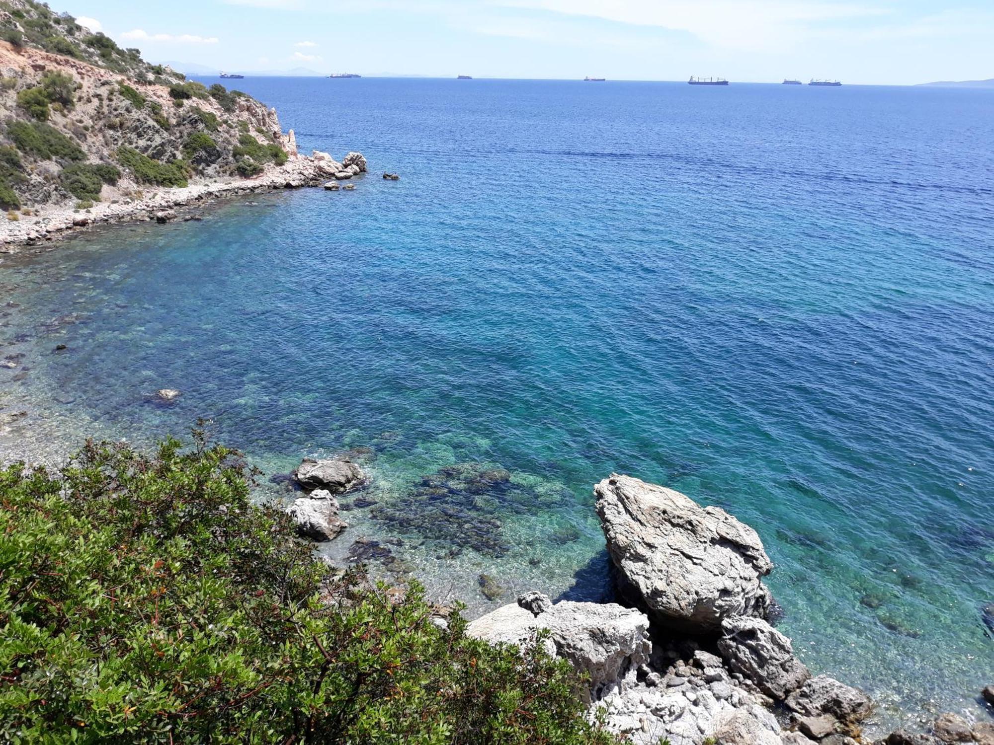 Forever Blue Salamis Buitenkant foto